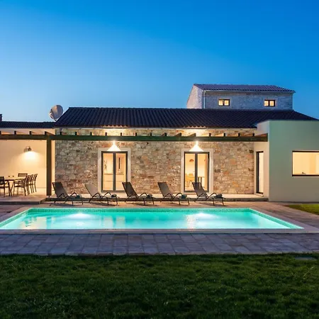 Veduta Villa *